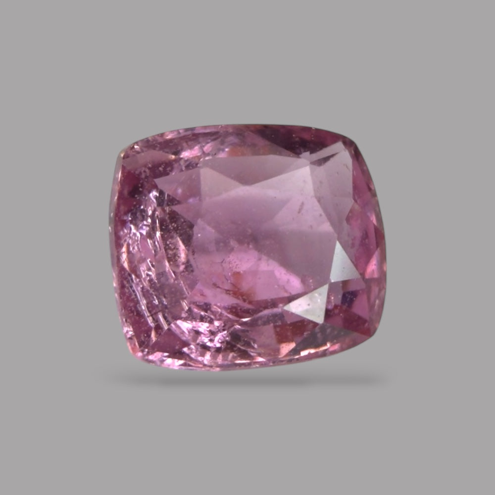Cushion Cut Shape in Pink Sapphire Gemstone 1.02 Carats & 6 x 5.3 mm Size