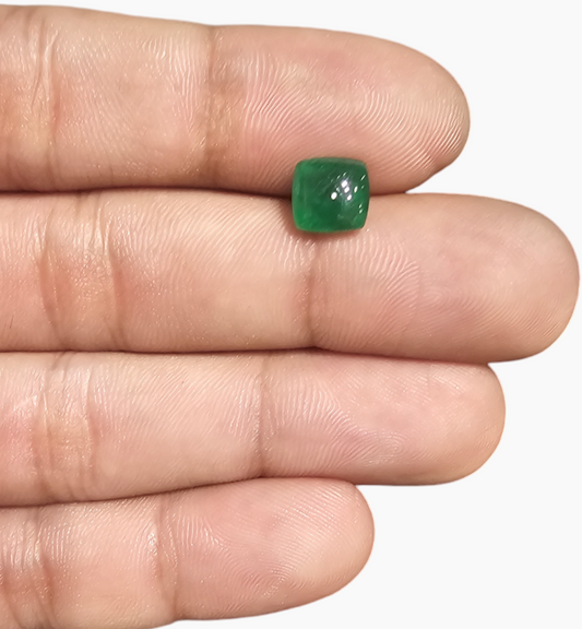 Natural Zambian Emerald Stone 2.68 Carat Sugarloof Shape Size 7.6x7.6mm