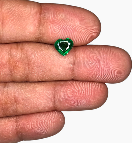 Natural Zambian Emerald Stone 1.21 Carats Heart Shape Size 7.4x8mm