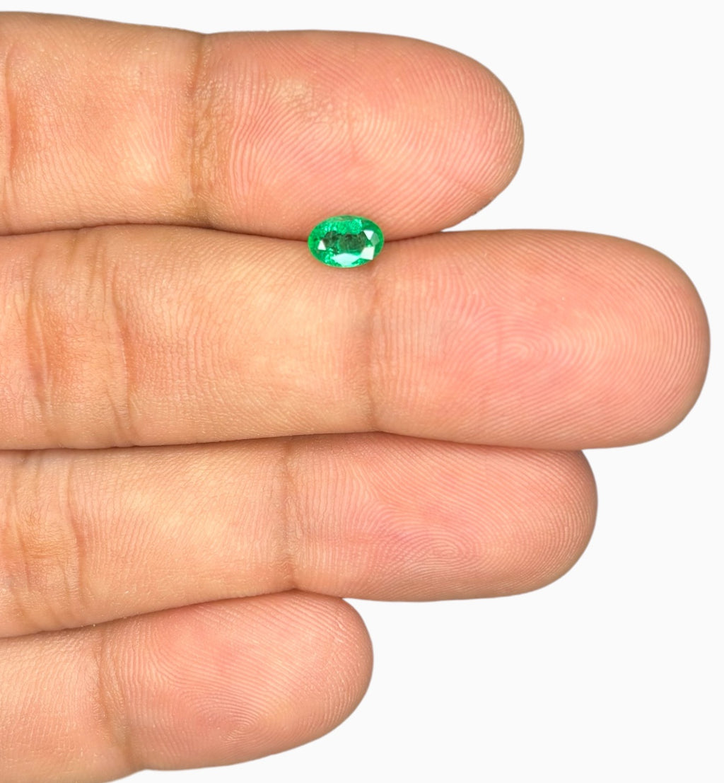 Natural Zambian Emerald Stone 0.48 carat Oval Shape Size 6x4.2mm