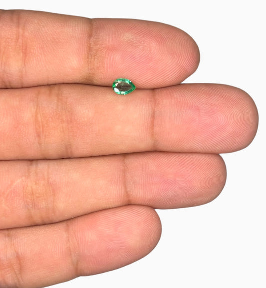 Natural Zambian Emerald Stone 0.27 Carat Pear Shape Size 5.7x4.5mm