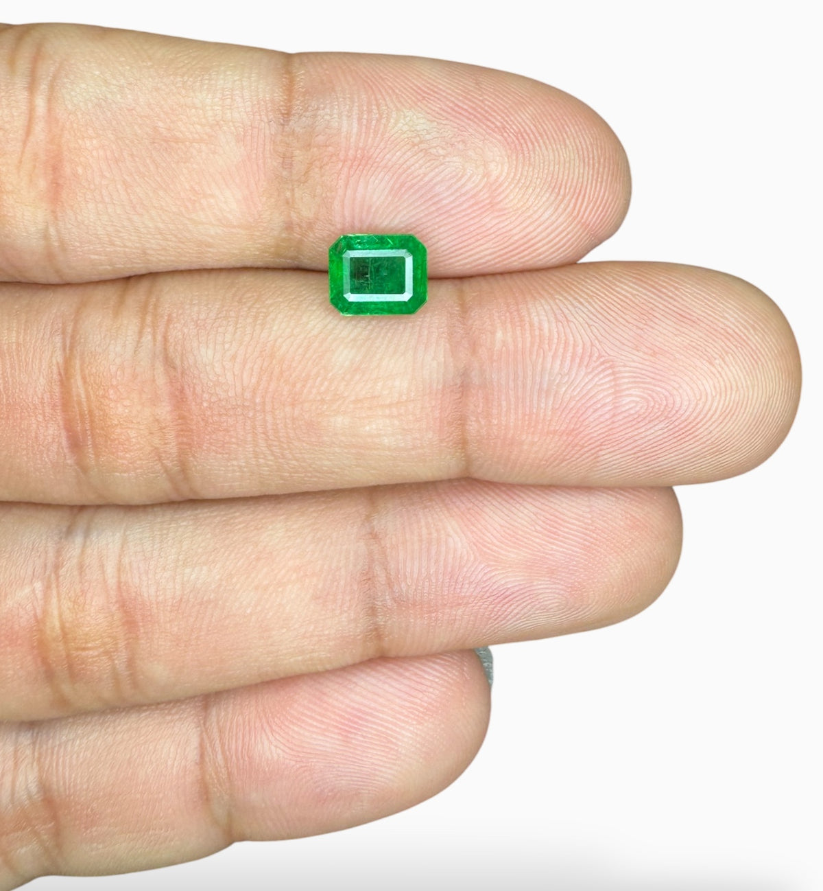 Emerald Stone 1.23 Carats 7 X 5.9 mm Emerald Cut From Zambia