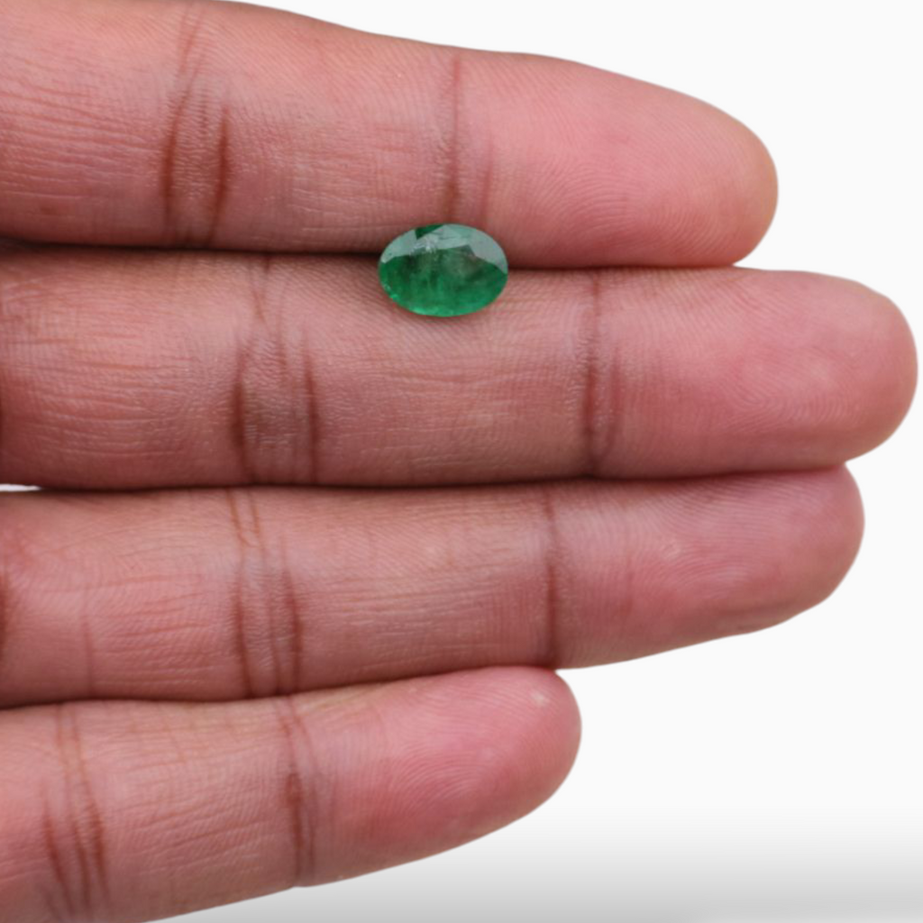 Natural Green Panna Gemstone For Sale Oval Shape 2.17 Carats 10.2x7.3mm Size