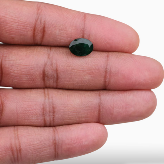 Natural Emerald Gemstone For Sale Oval Shape 2.94 Carats 11x8.2mm Size