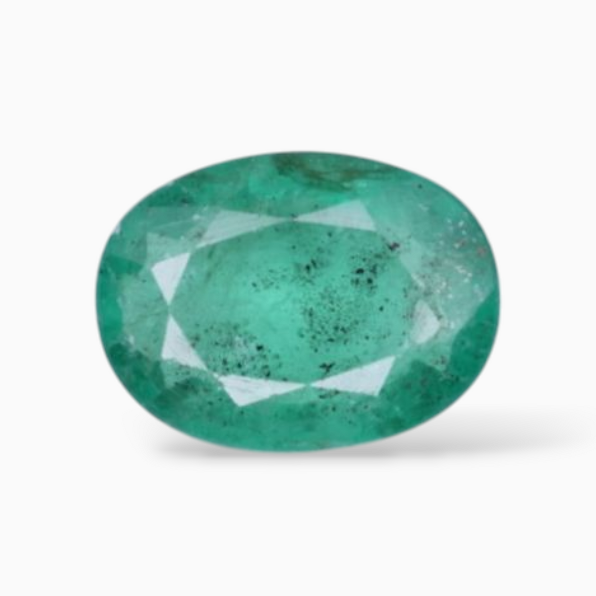 Oval Shape 1.75 Carats 9.8x7.3mm Size In Emerald Gemstone