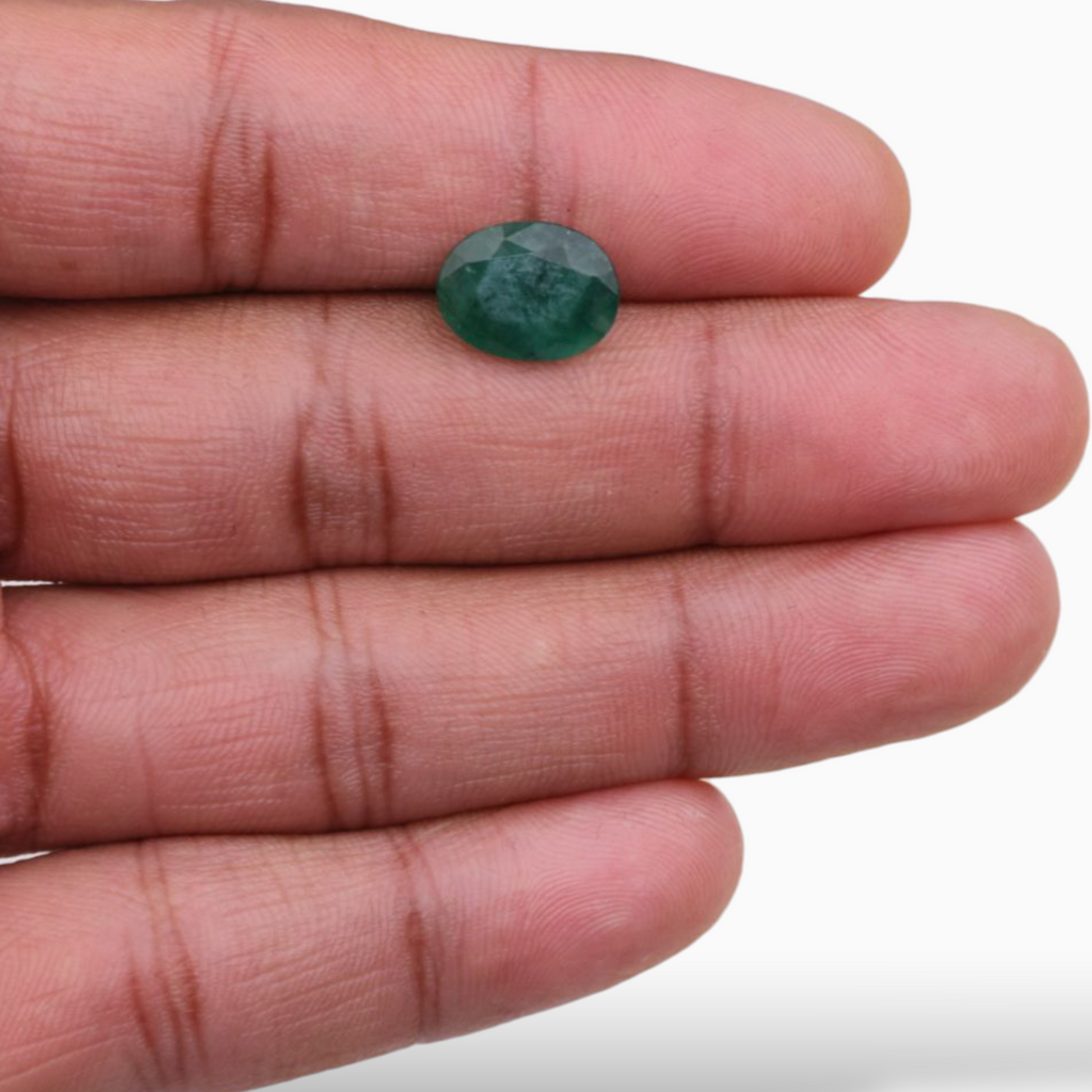 3.43 Carats Original Emerald Gemstone For Sale Oval Shape  12.3x9.5mm Size