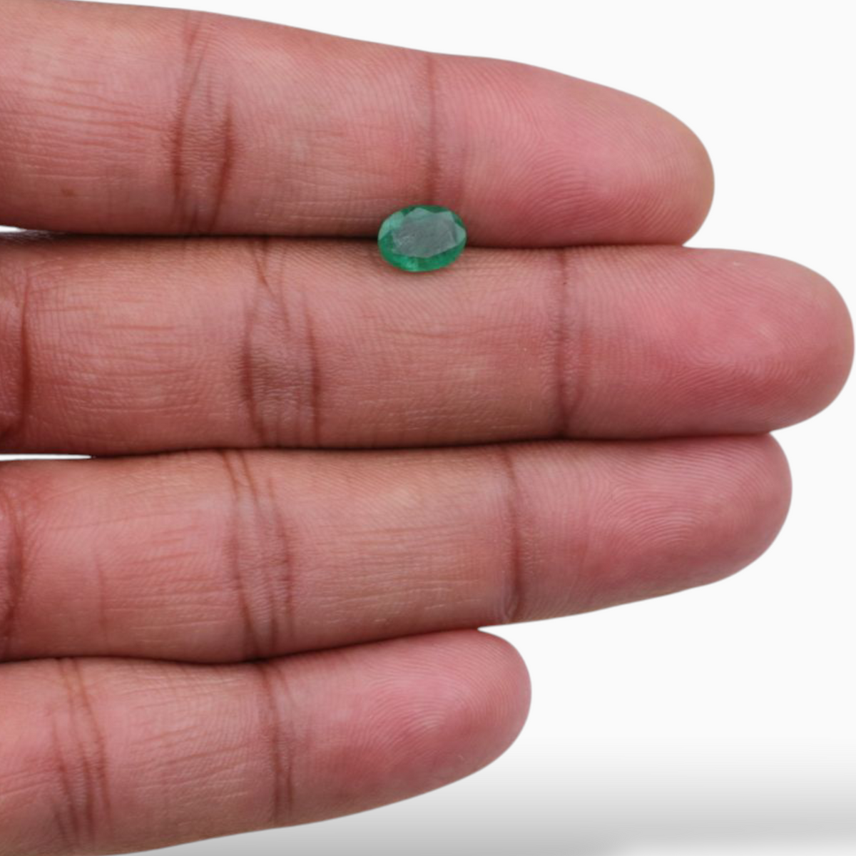 Buy 1.07 Carats Natural Emerald Stone In Oval Shape & Size 7.8x5.7mm
