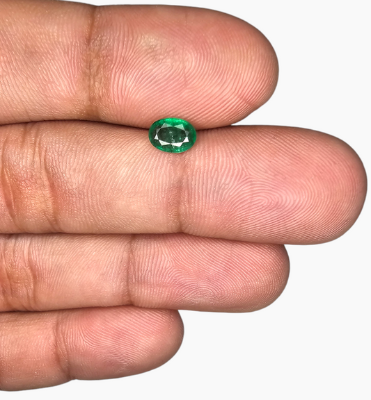 Natural Zambian Emerald Stone 0.65 Carat Oval Shape Size 7x5mm