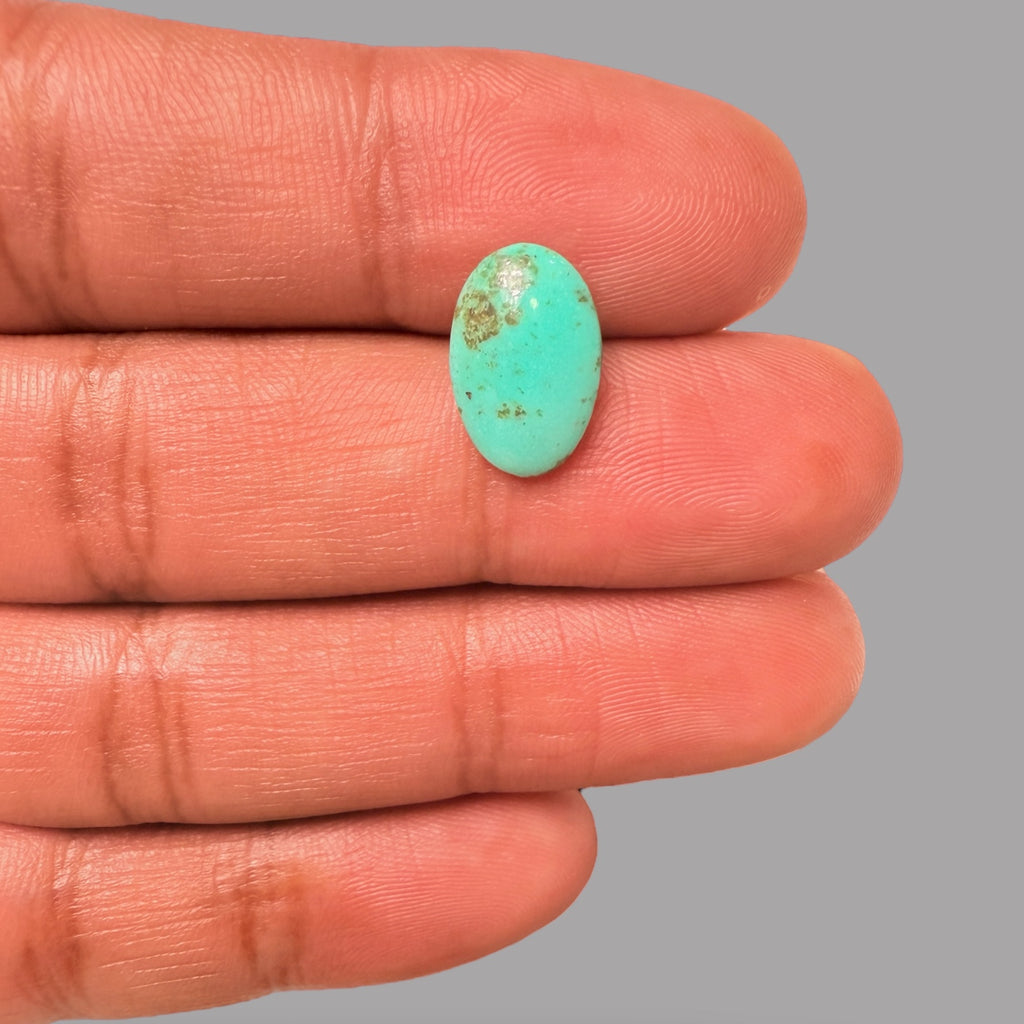 Firoza Ratna Original 2.55 Carats 13.6 x 9 x 3.1 mm in Oval