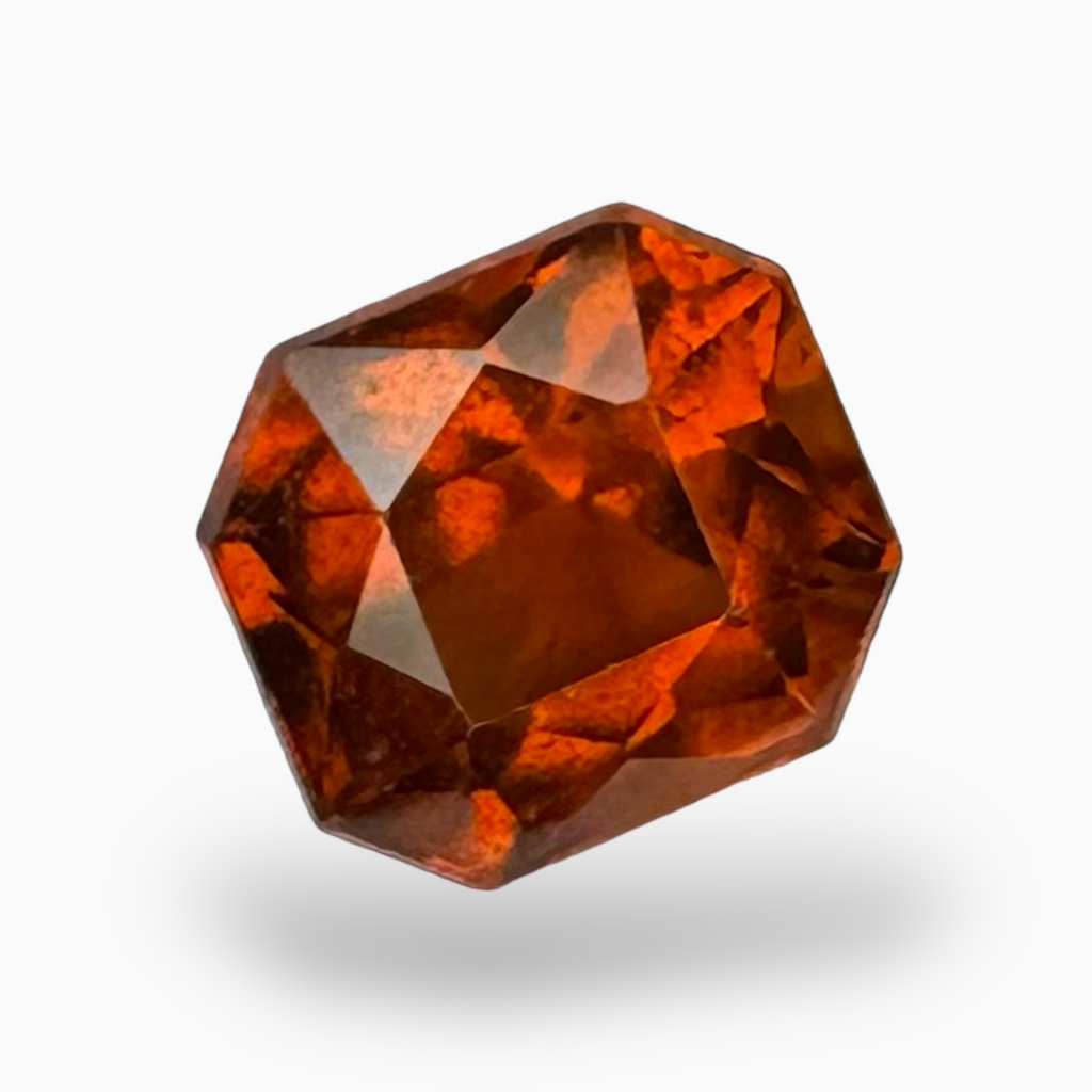 Gomed Stone  Hessonite Garnet- 3.87 Carats 9X9 mm Radiant Cut