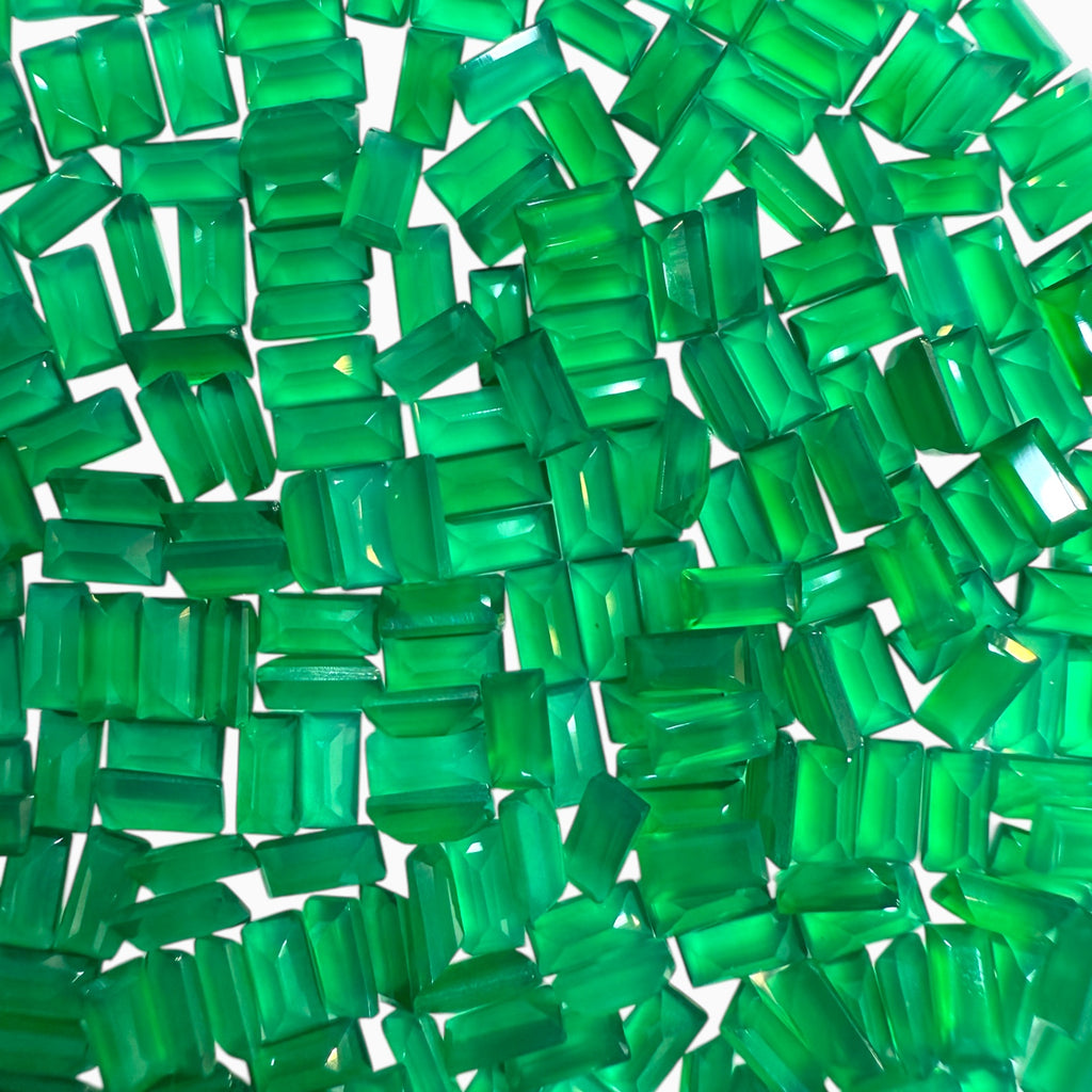 Green Onyx Baguette Cut Stone 4x2 mm Lot For Jewellery 0.11 Carats Per Piece