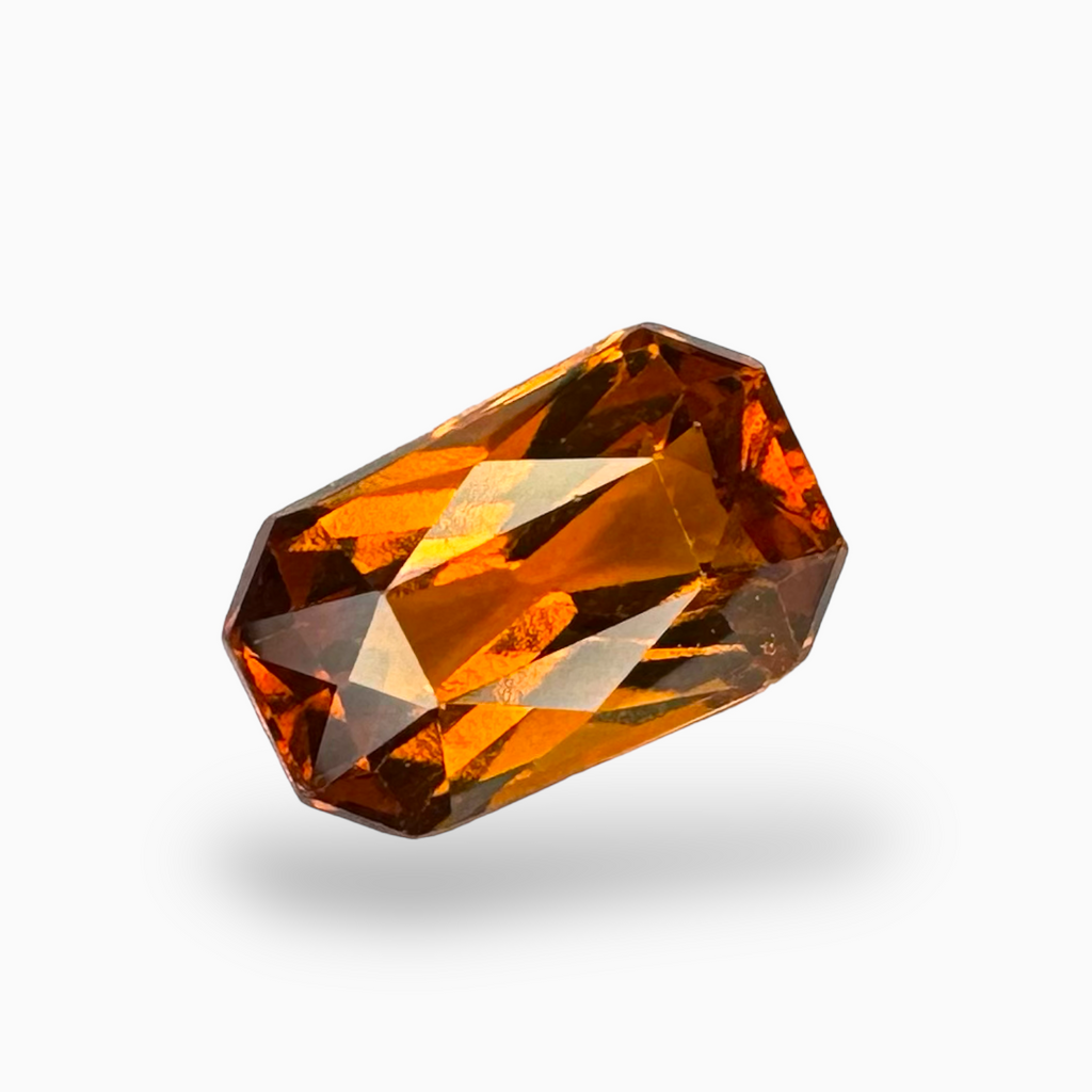 Hessonite Garnet (Gomed) Radiant Cut 4.75 carat 12x8mm From Srilanka