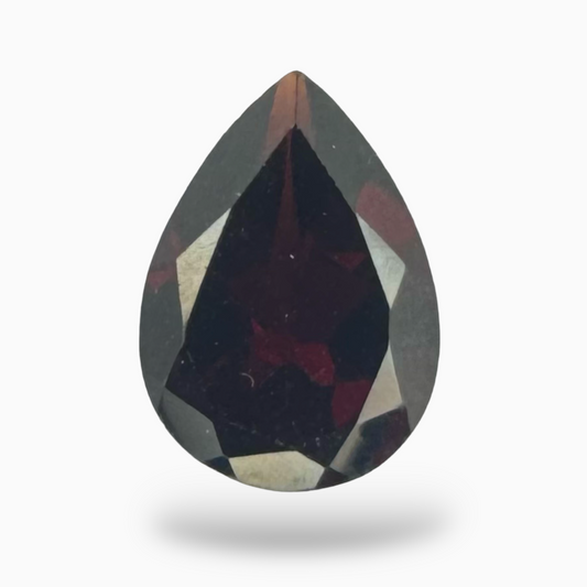 Natural Red Almandine Garnet Pear Shape (Pyrope) 8.50 Carats Stone 17X10 mm