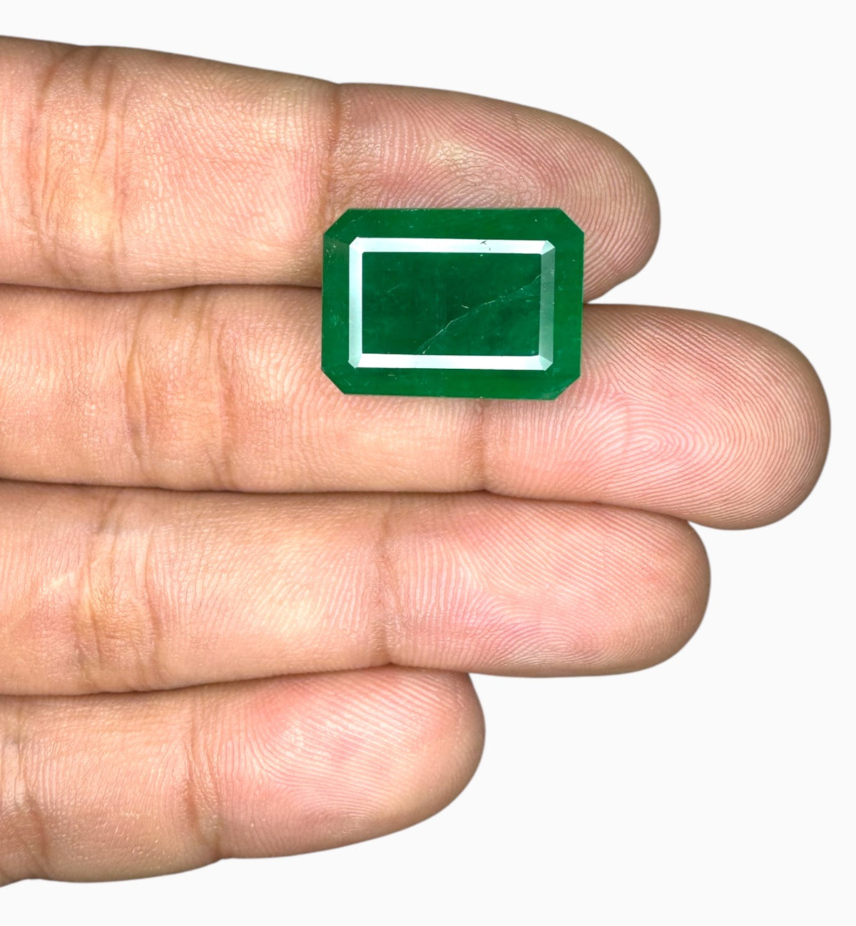 Natural Zambian Emerald Stone 17.36 Carats 18.8x13.8mm