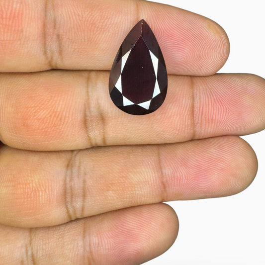 Natural Almandine Red Garnet Pear Shape (Pyrope) 11.51 Carats 18X15mm