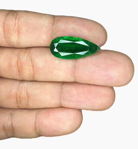 Natural Zambian Emerald Stone 8.98 Carats 20.3x10.3mm