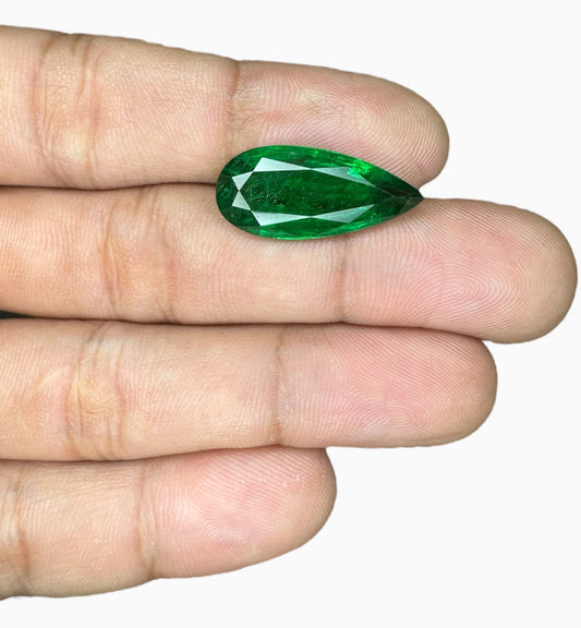 Natural Zambian Emerald Stone 10.04 Carats 20.5x10.5mm