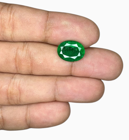 Natural Zambian Emerald Stone 4.99 Carats 13.4x10.2mm