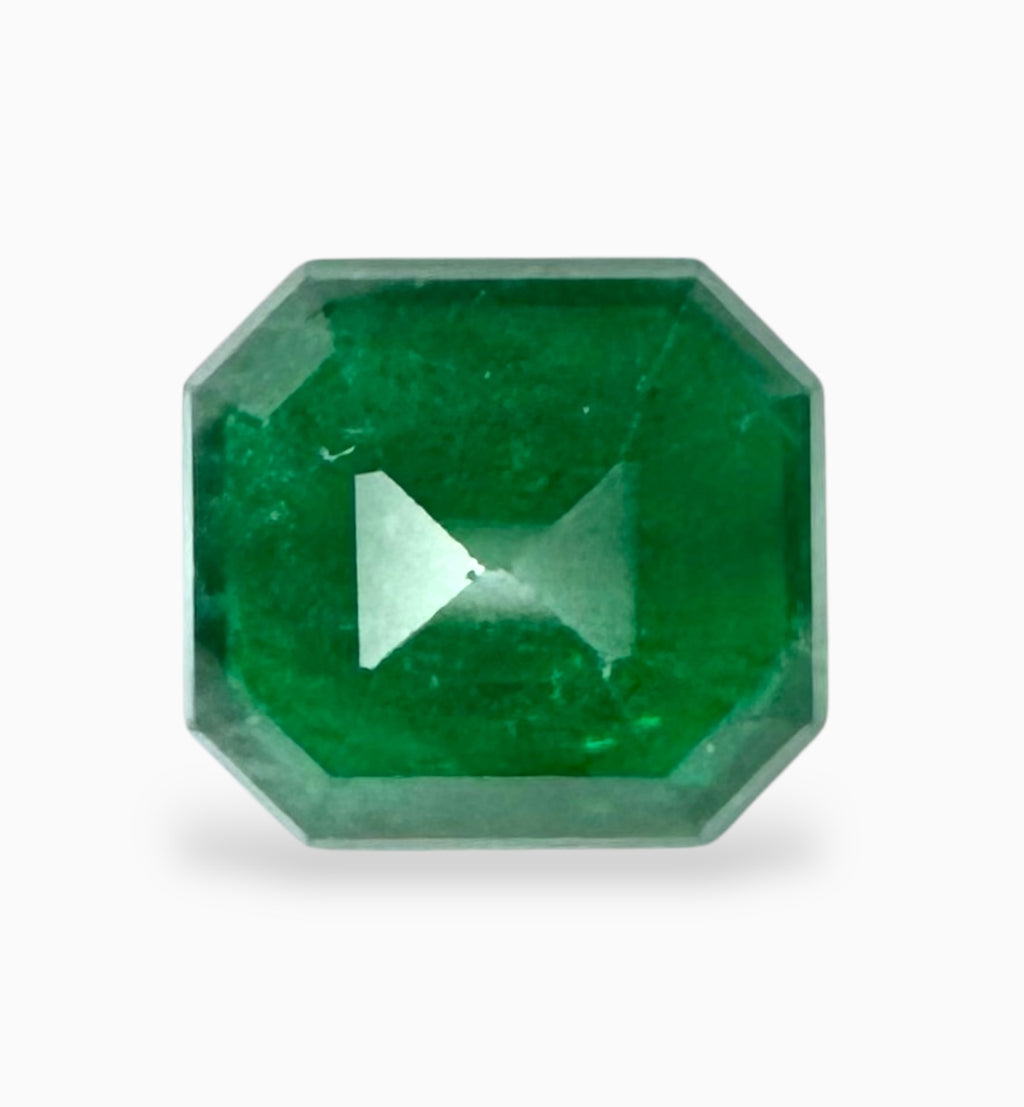 Natural Zambian Emerald Stone 4.89 Carats 11.3x10.3mm