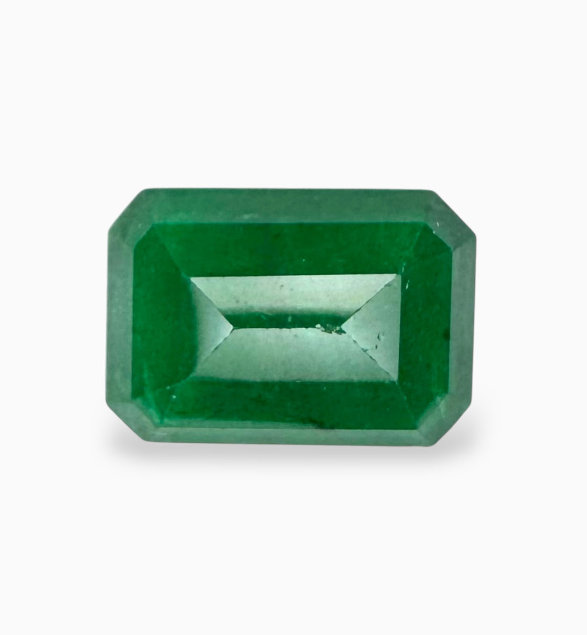 Natural Zambian Emerald Stone 5.13 Carats 13.5x9.2mm