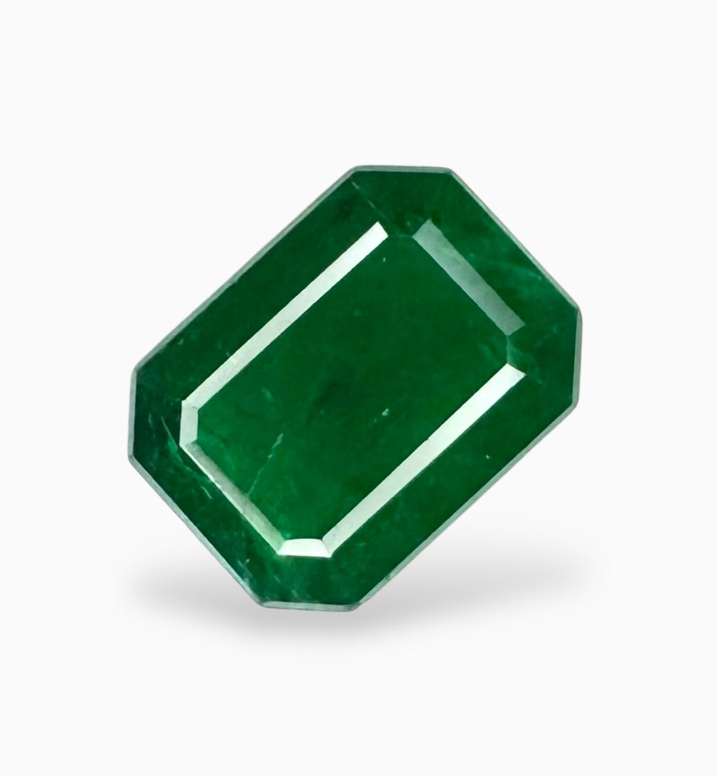 Natural Zambian Emerald Stone 6.21 Carats 13.5x10.1mm