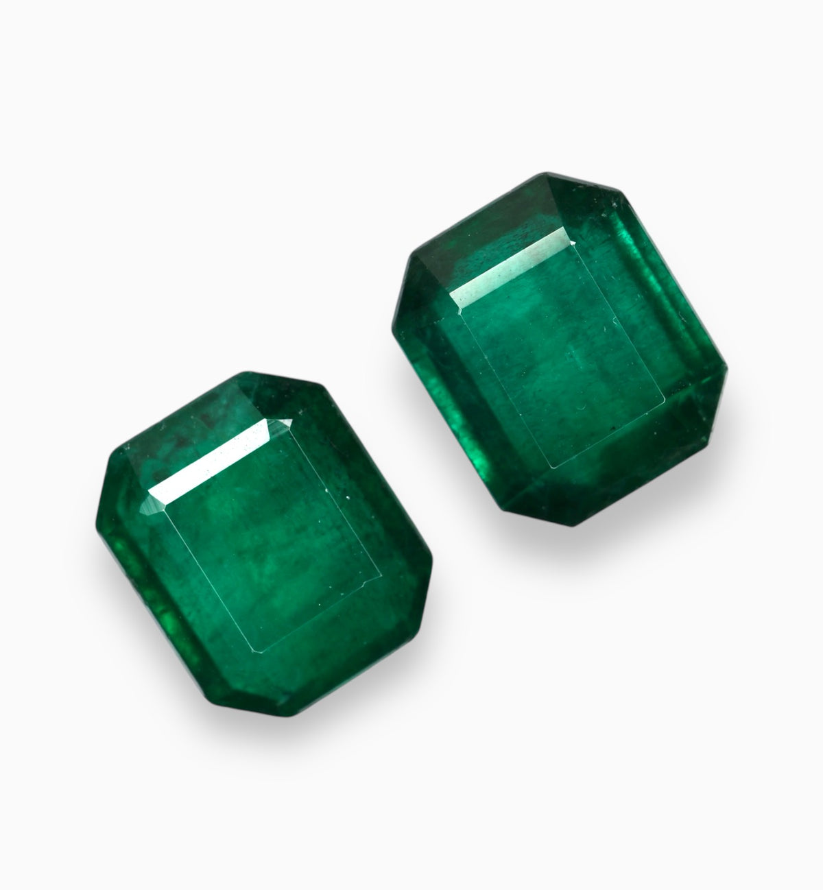 Natural Zambian Emerald Stone 9.54 Carats 11x9.2mm
