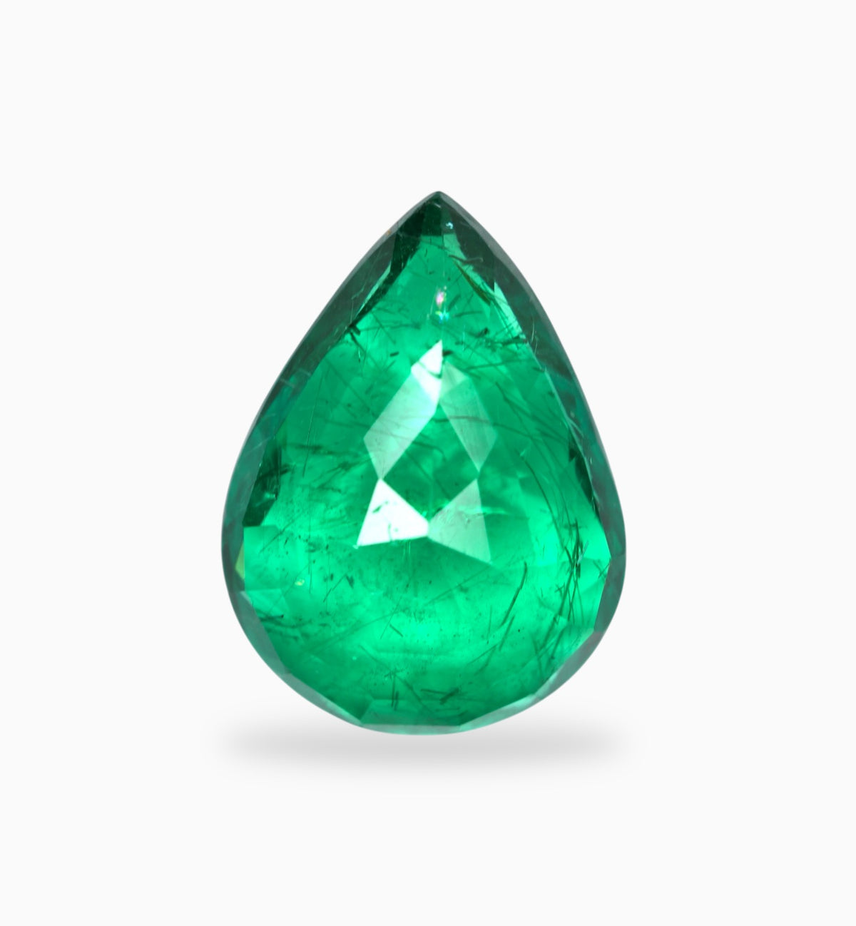 Natural Russian Emerald Stone 9.04 Carats  17.7x13.2mm