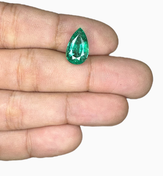 Natural Zambian Emerald Stone 4.29 Carats 14.1x8.5mm