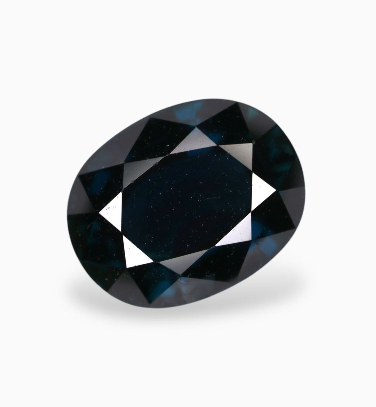 Natural Blue Sapphire Precious Stone 2.48 Carats 8.5x6.6mm