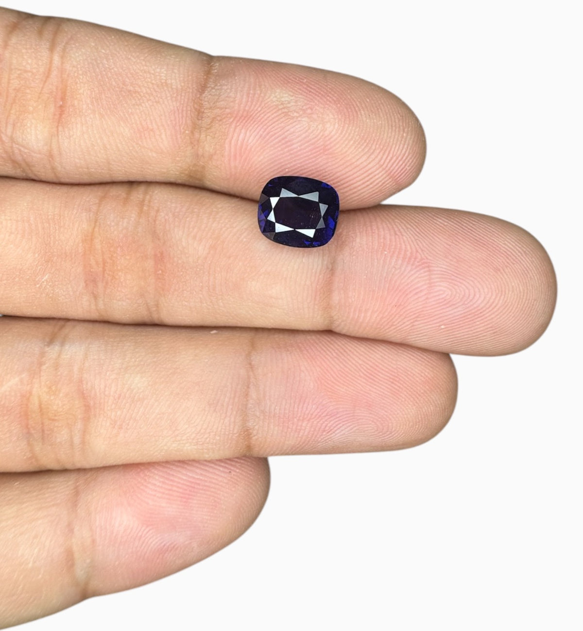 Natural Blue Sapphire Precious Stone 3.60 Carats 8.84x7.73mm