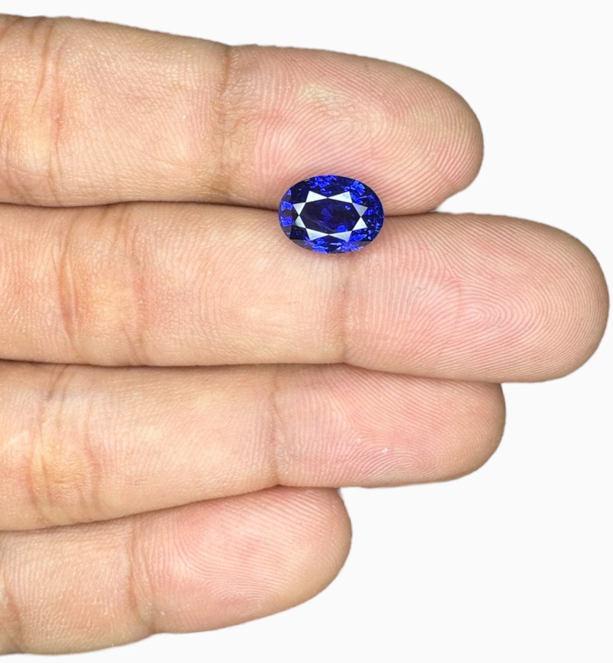 Natural Blue Sapphire Precious Stone 3.83 Carats 9.94x7.38mm