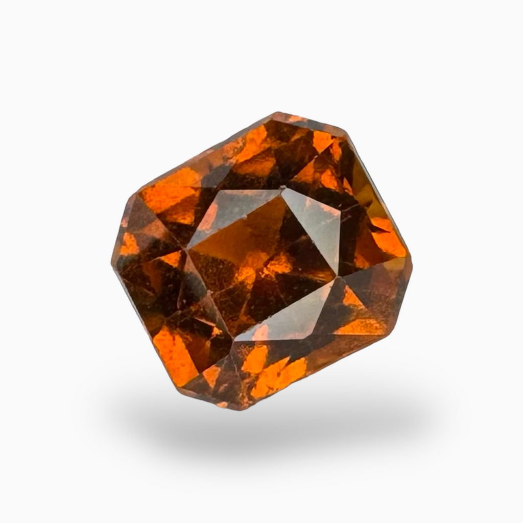 Gomed Hesonite Garnet  Stone Asscher Cut 3.87 carat 8x7mm