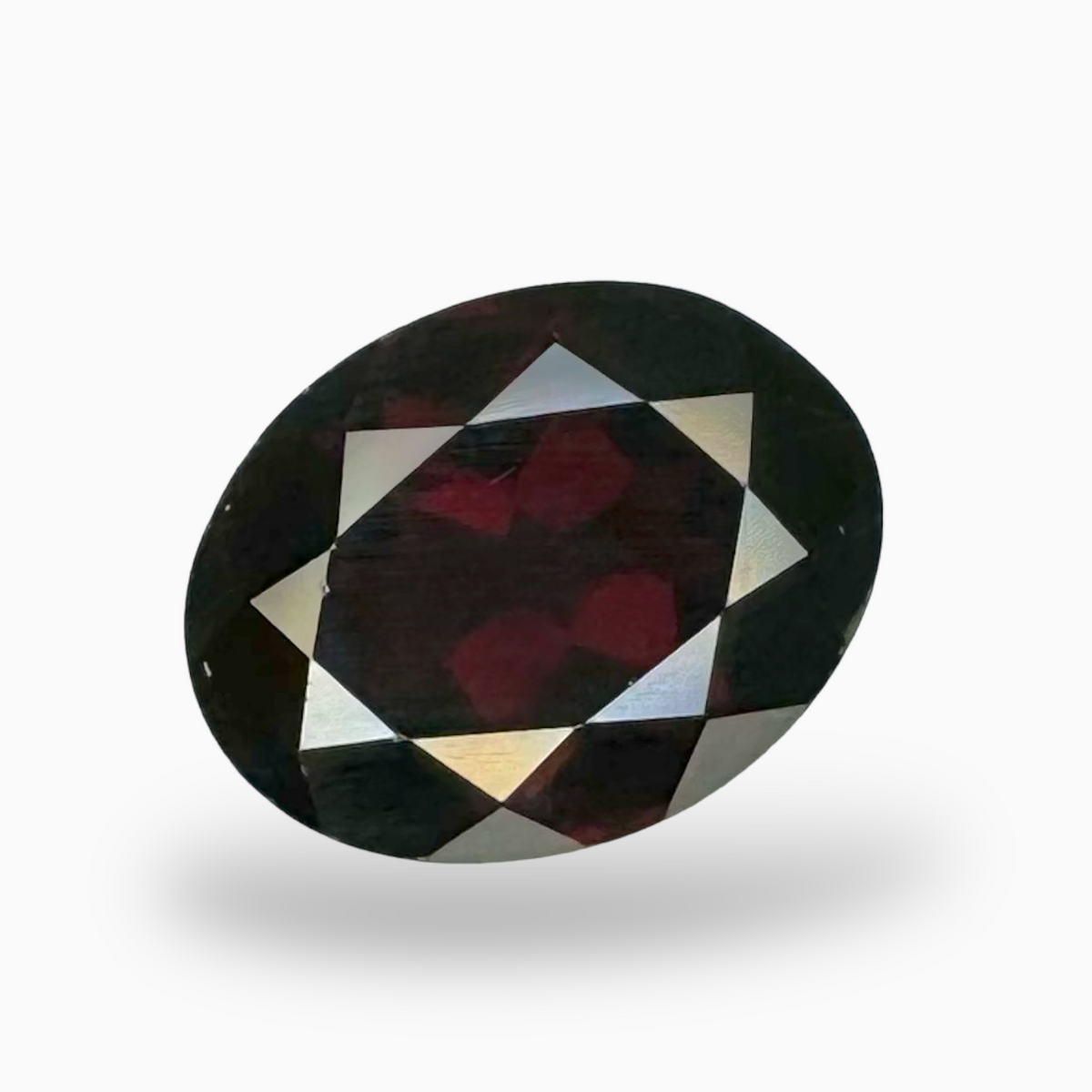 Natural Dark Red Almandine Garnet Oval Shape (Pyrope) 12.26 Carats 16X12.5mm