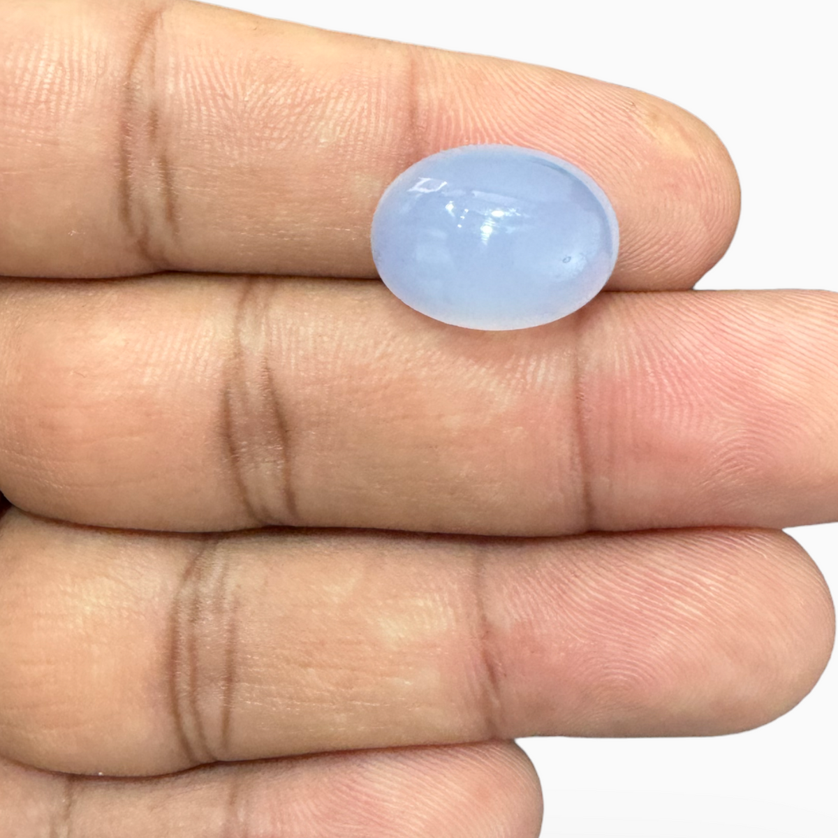 Natural Chalcedony Stone Oval Cabochon with 11.77 Carats 16.15X12.11mm Size Milky White