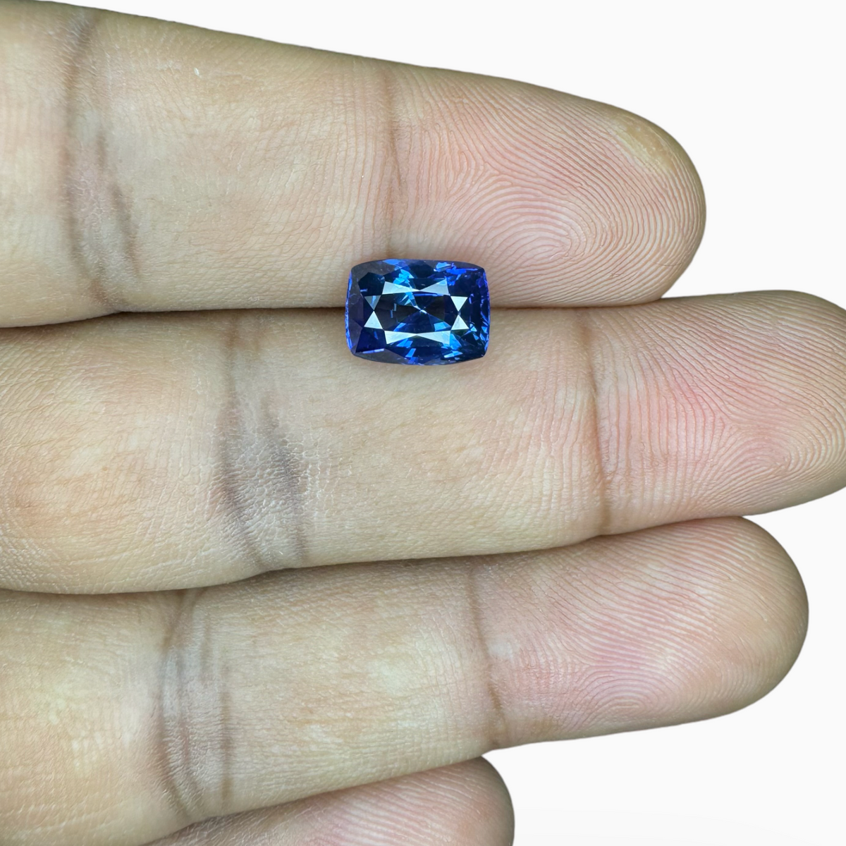 Natural Blue Sapphire Stone 3.18 Carats Cushion 9.03X6.67mm IDL Certified