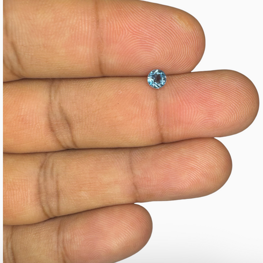 London Blue Topaz 0.35 Carat 4X4mm Round Shape