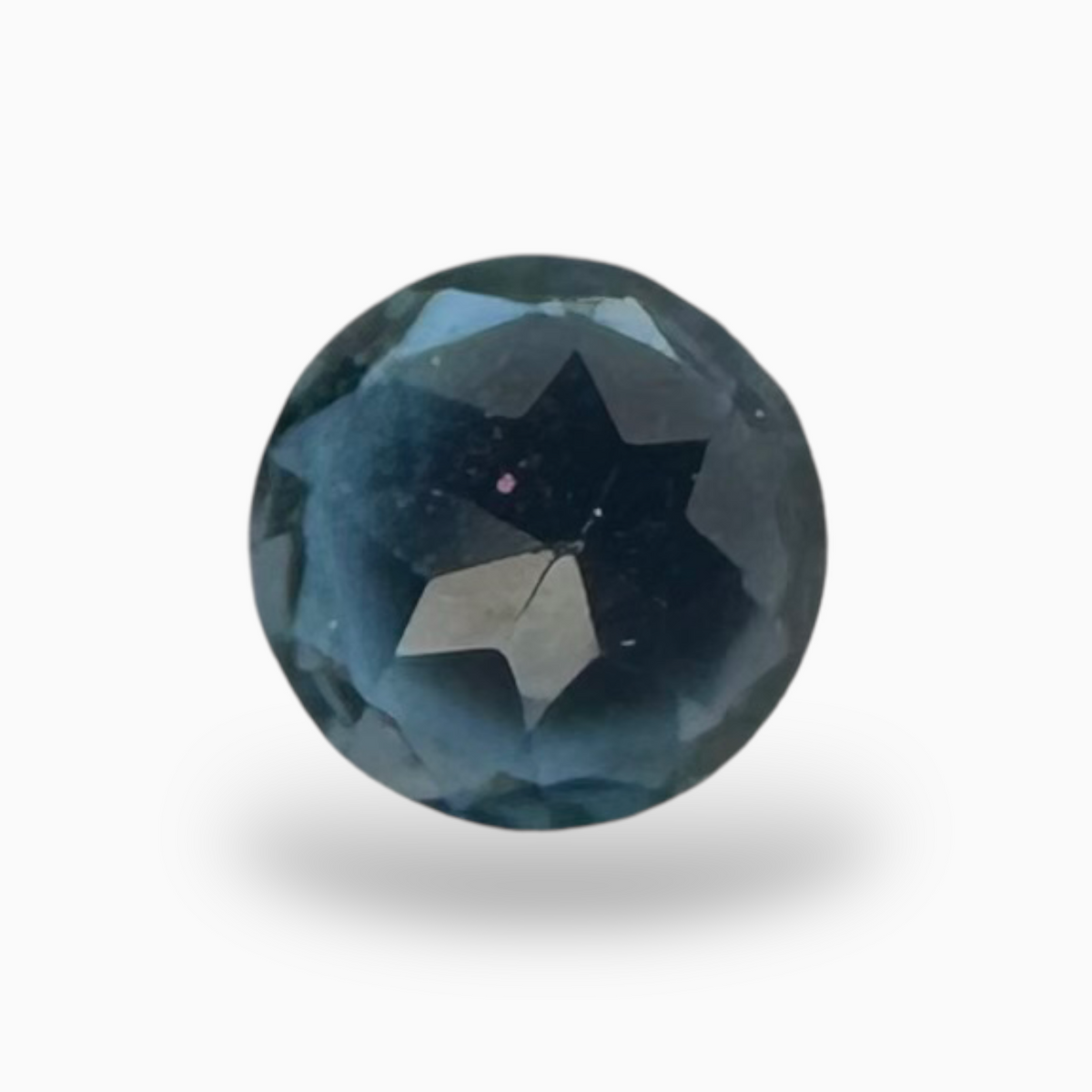 London Blue Topaz 0.38 Carat 4.5X4.5mm Round Shape