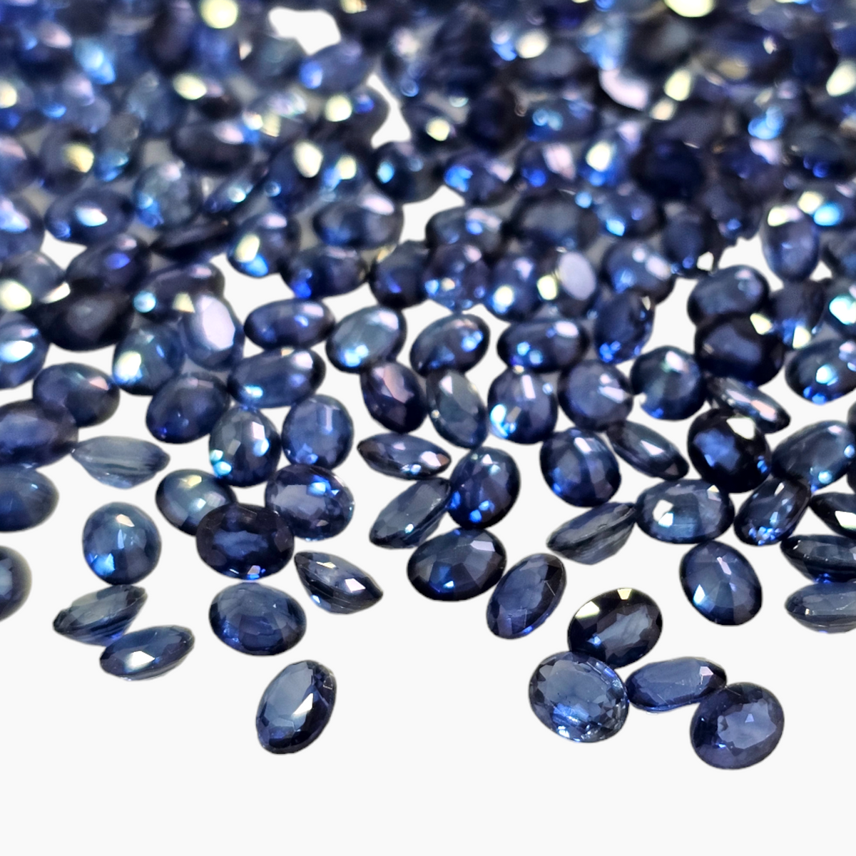 Blue Sapphire Oval Cut 4x3 mm lot For Sale
