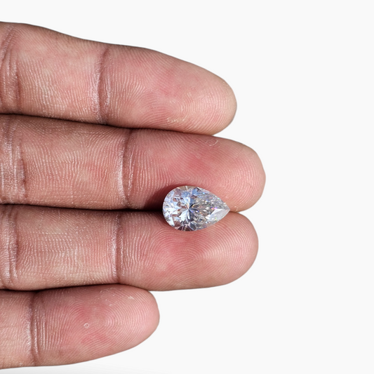 Loose Moissanite Stone for Sale in Pear Shape with 4.16 Carats 9 by 13 MM