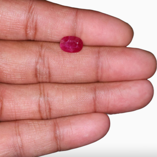 Loose Pink Ruby Gemstone In Oval Shape 2.89 Carats 10.4x7.5mm Size