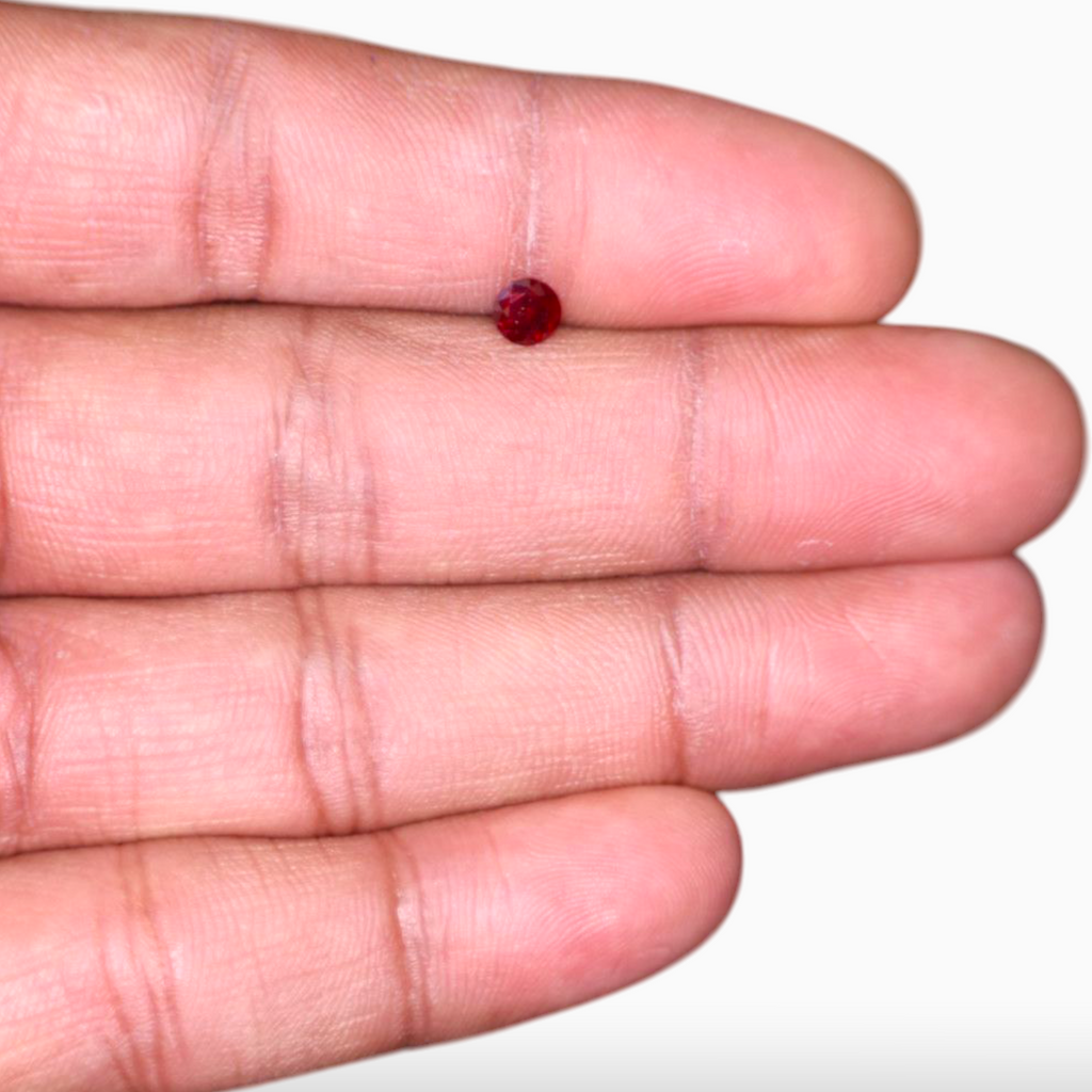 Loose Ruby Stone 0.42 Carats Round Shape 4.5mm