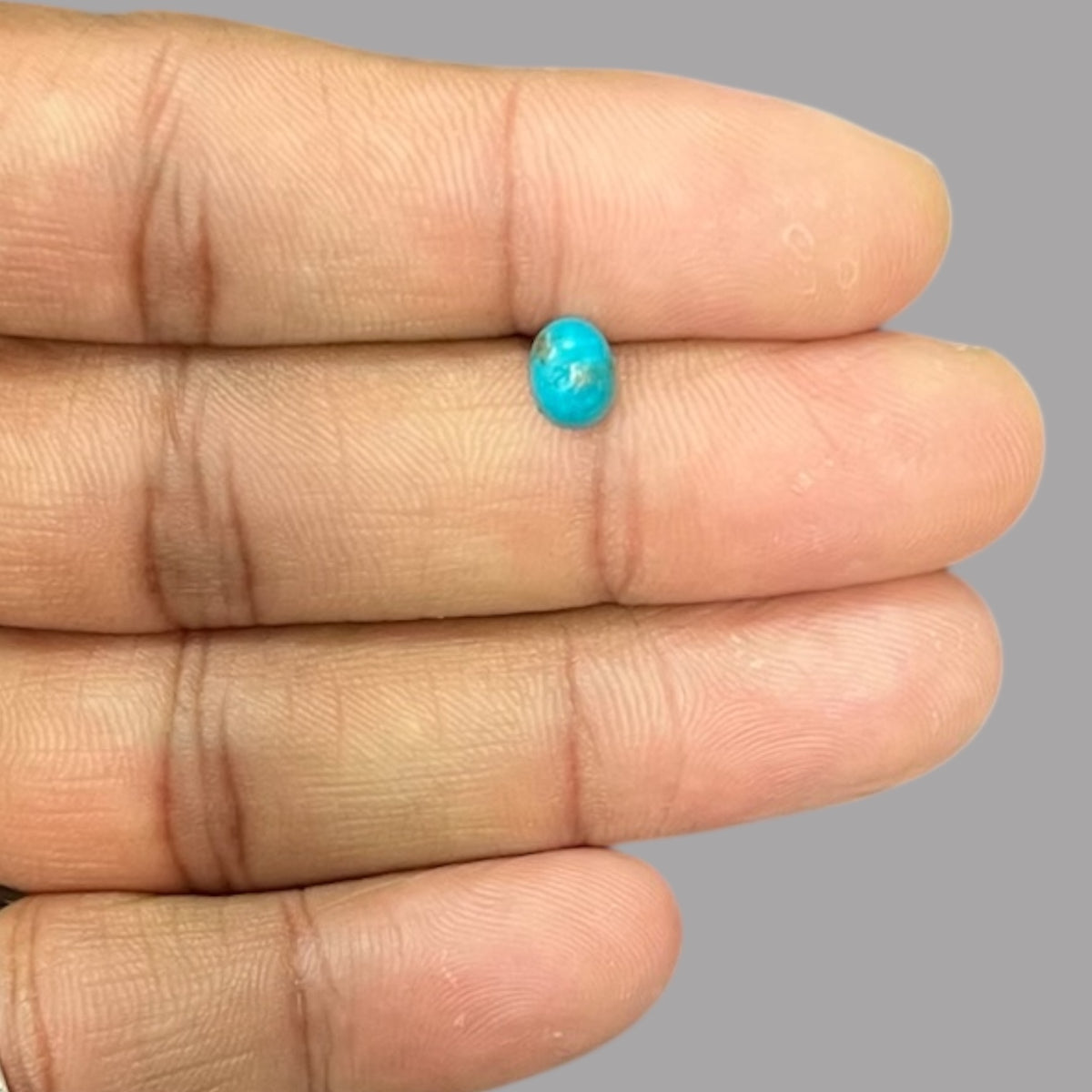 Loose Turquoise Stones 0.54 Carats 6.8 x 5.1 x 2.7 mm in oval
