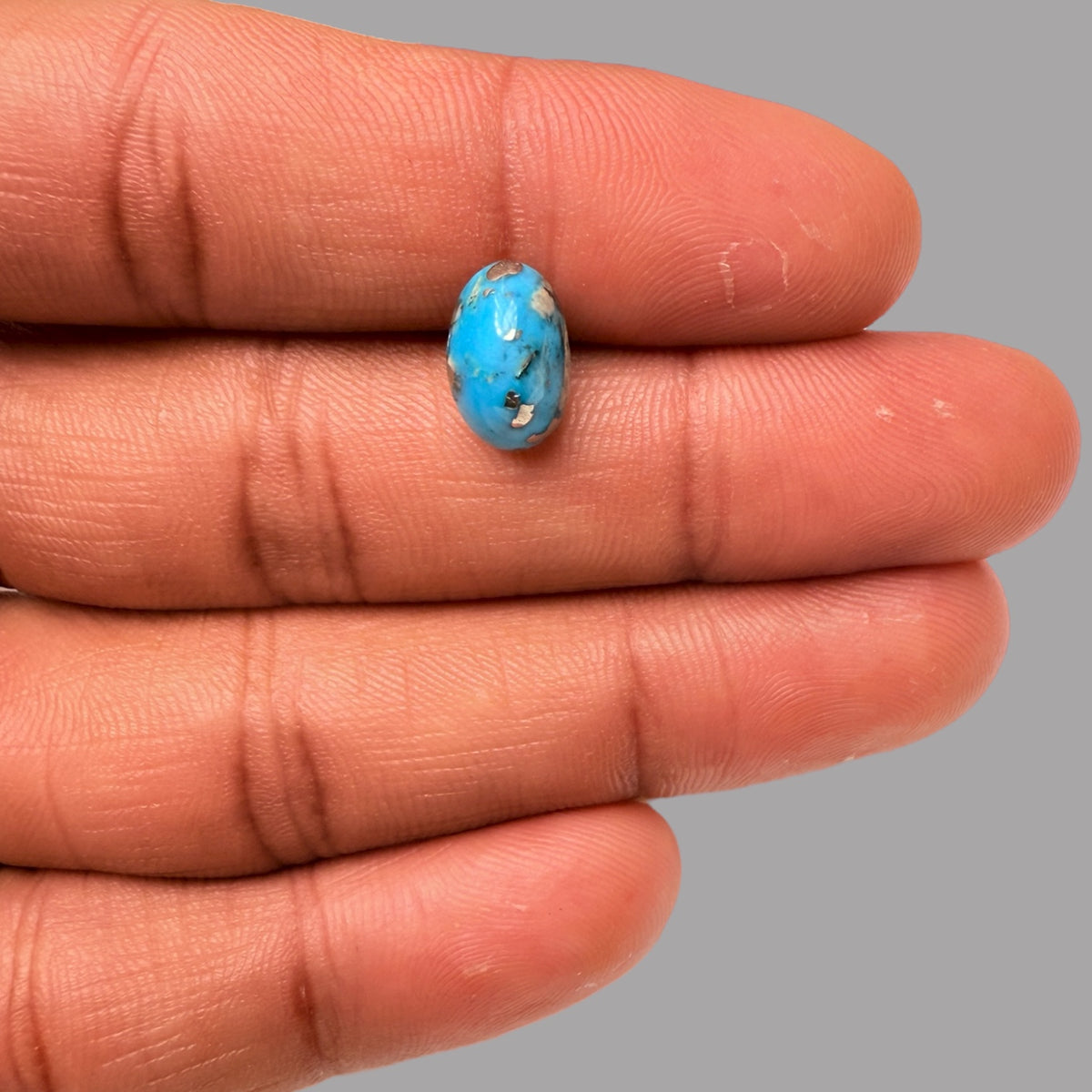 Loose Turquoise Stones 3.72 Carats 11.5 x 7.5 x 6.3 mm in Oval