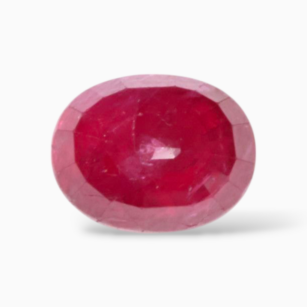 Manik Ruby Gemstone In Oval Shape 2.84 Carats 9.1x71mm Size