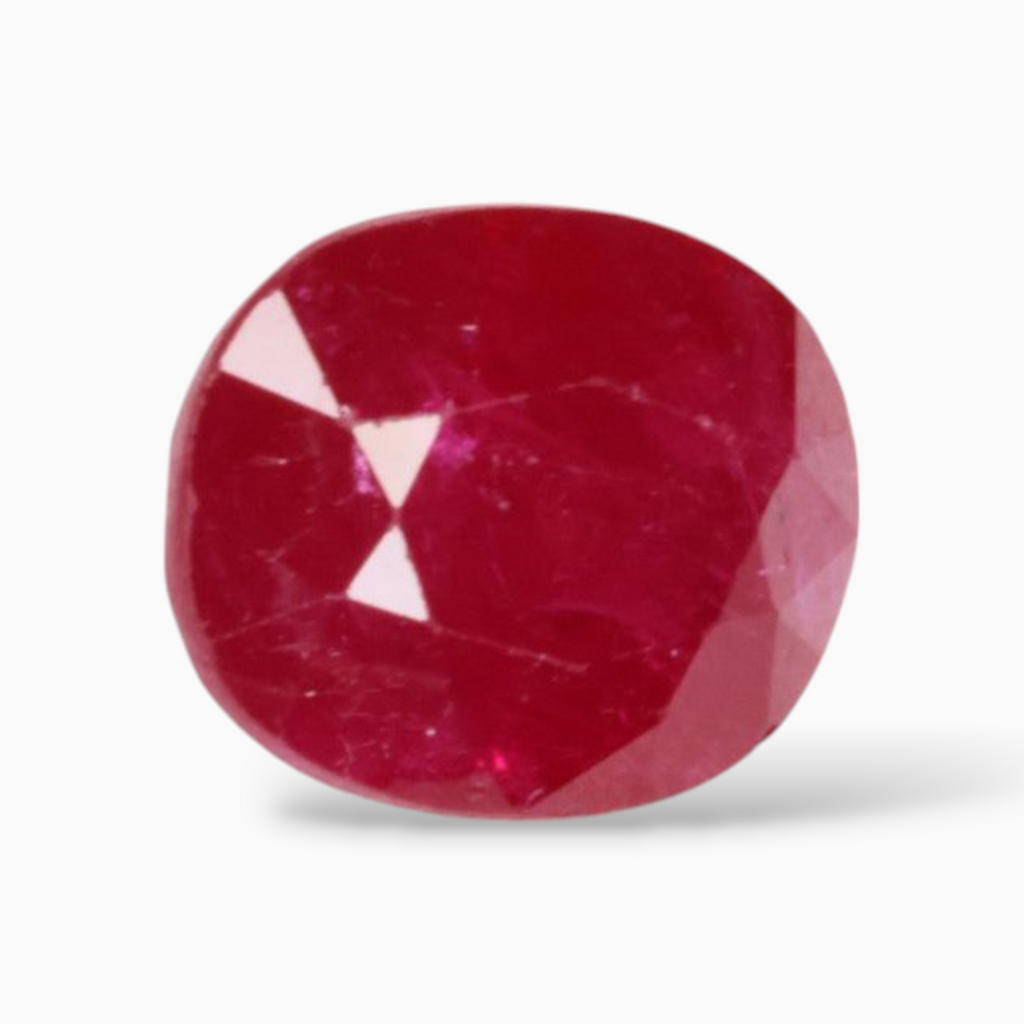 Manik Ruby Gemstone In Oval Shape 4.08 Carats 10.1x7.8mm Size