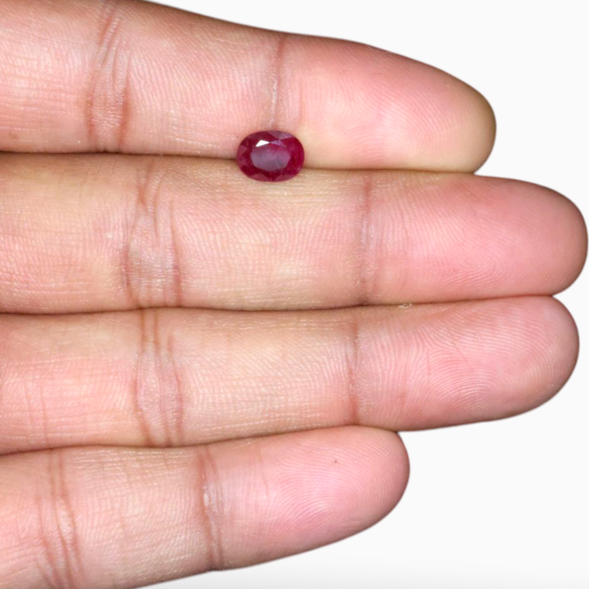 Manik Ruby Stone In Oval Shape 1.51 Carats 8x6.2mm Size