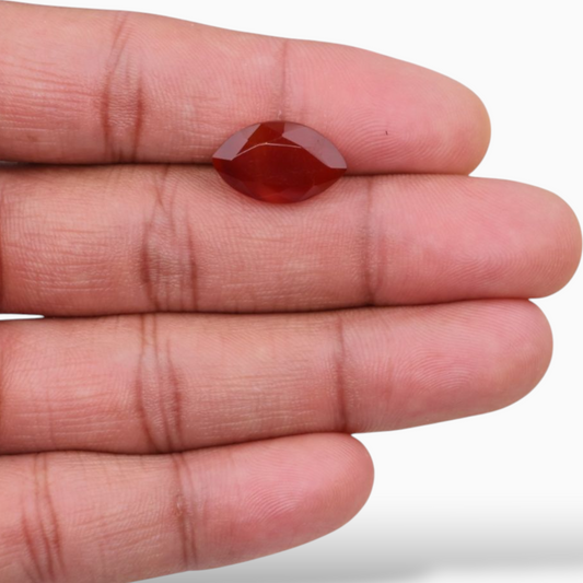 Natural Agate Aqeeq Stone 7.06 Carats Marquise Shape ( 17x10.5 mm )