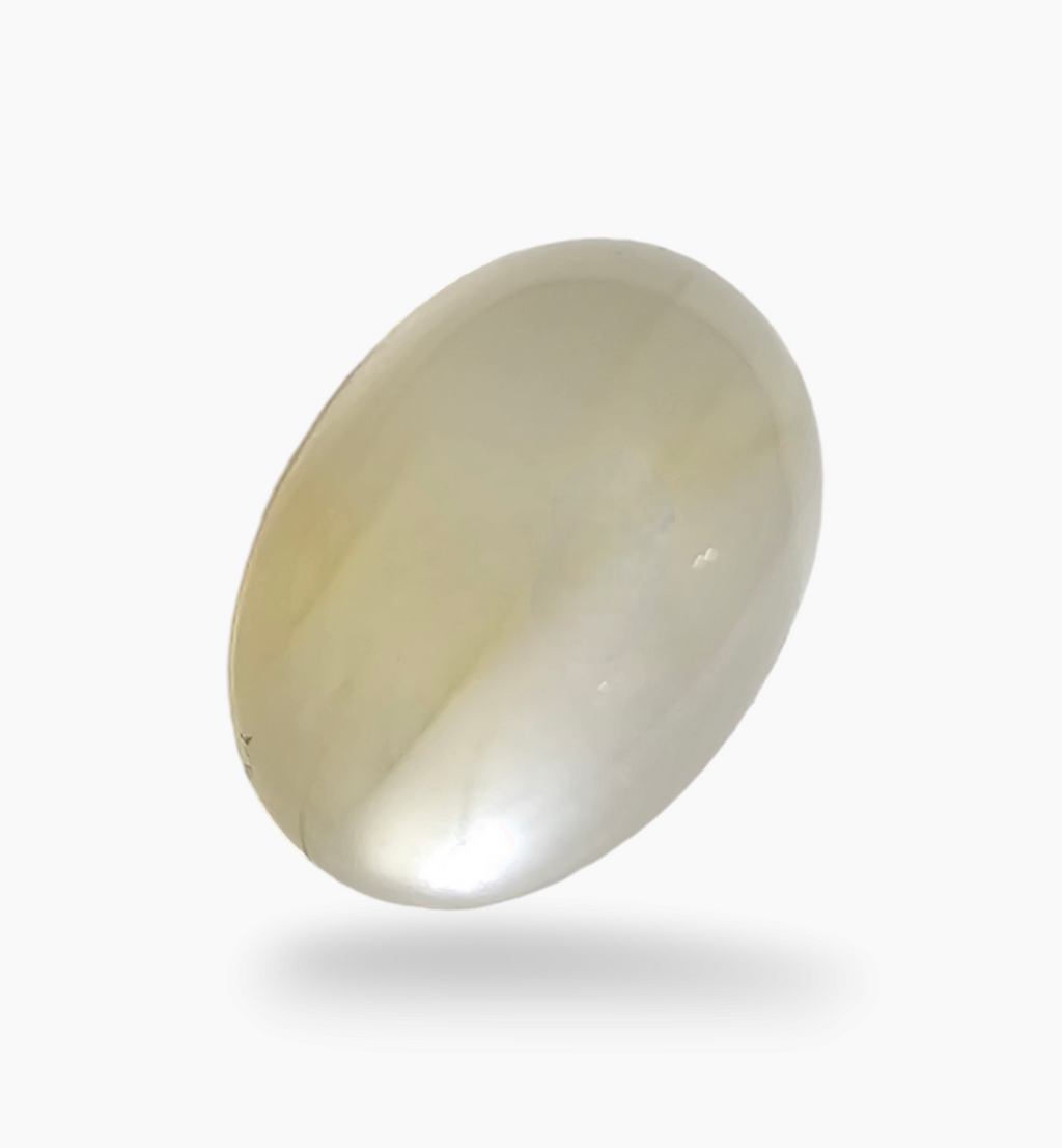 Natural Peach Moonstone Gemstone 4.70 Carats Oval Cabochon Shape 11.6x8.5mm