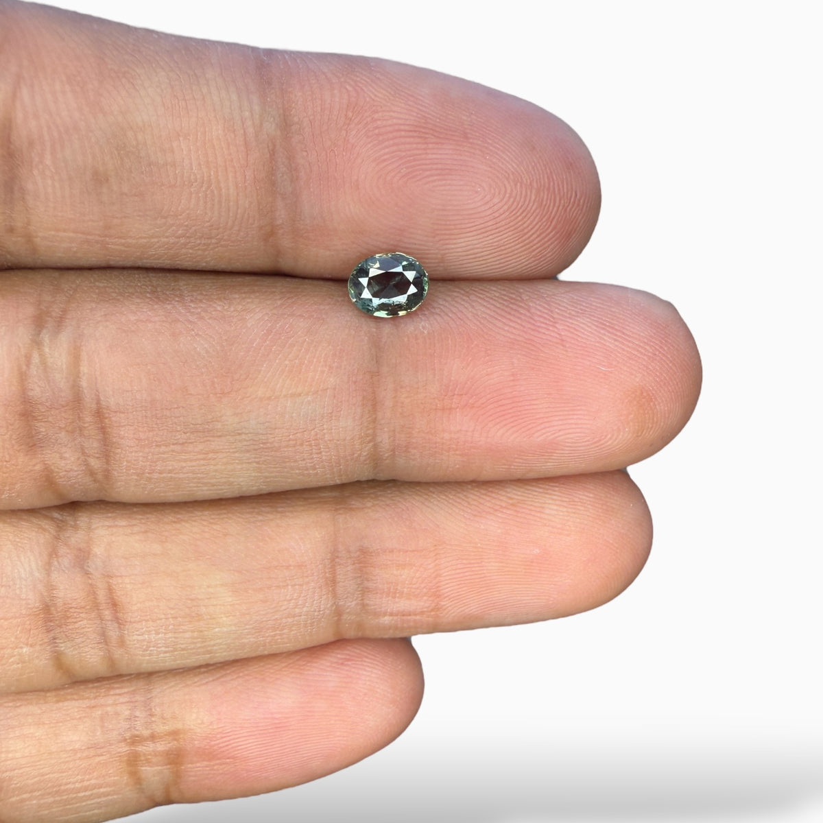 Natural Alexandrite Oval 0.69 Carats 6x4.50x3mm From Srilanka