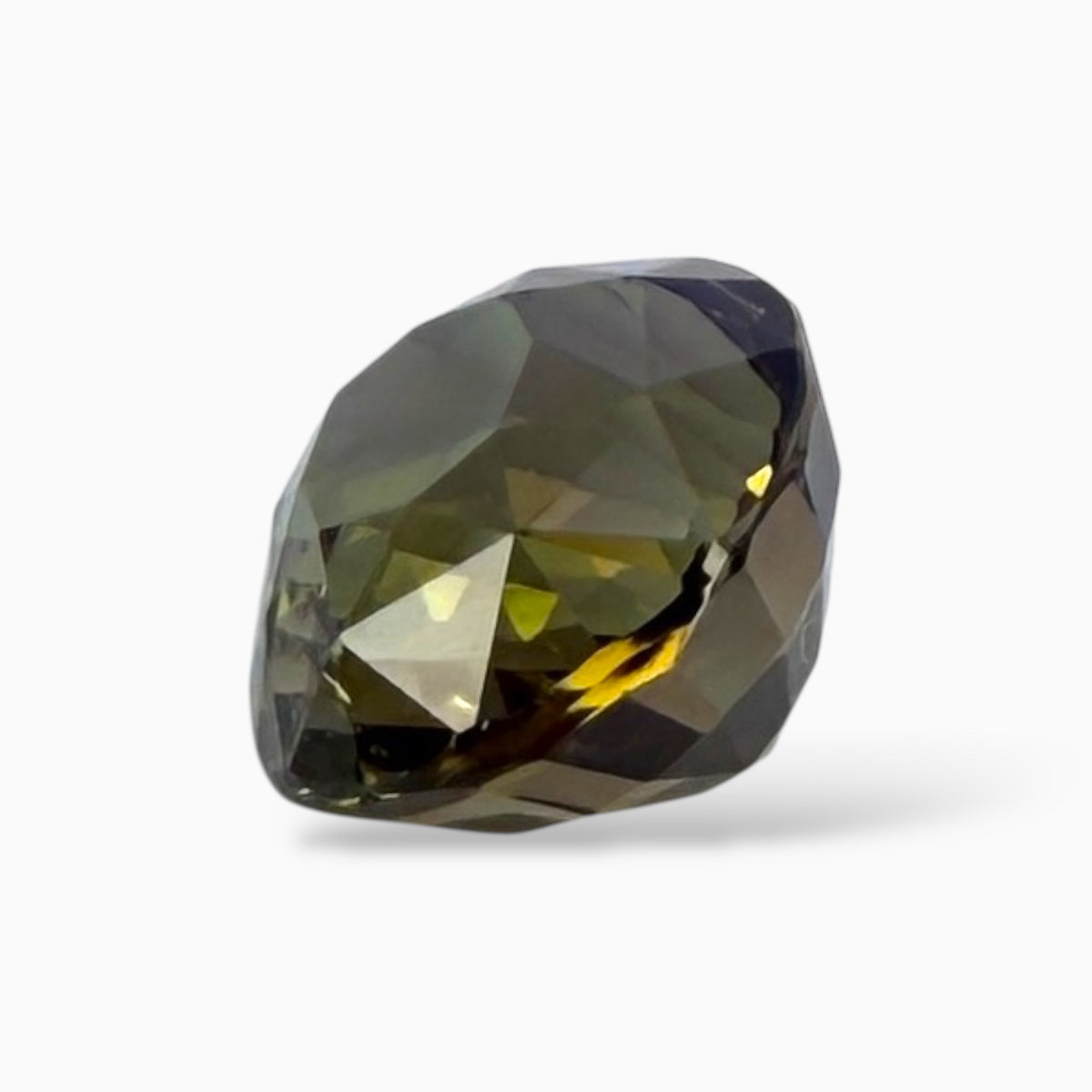 Natural Alexandrite Oval 1.12 Carats 6 x 5.5 x 4.2 mm From Srilanka
